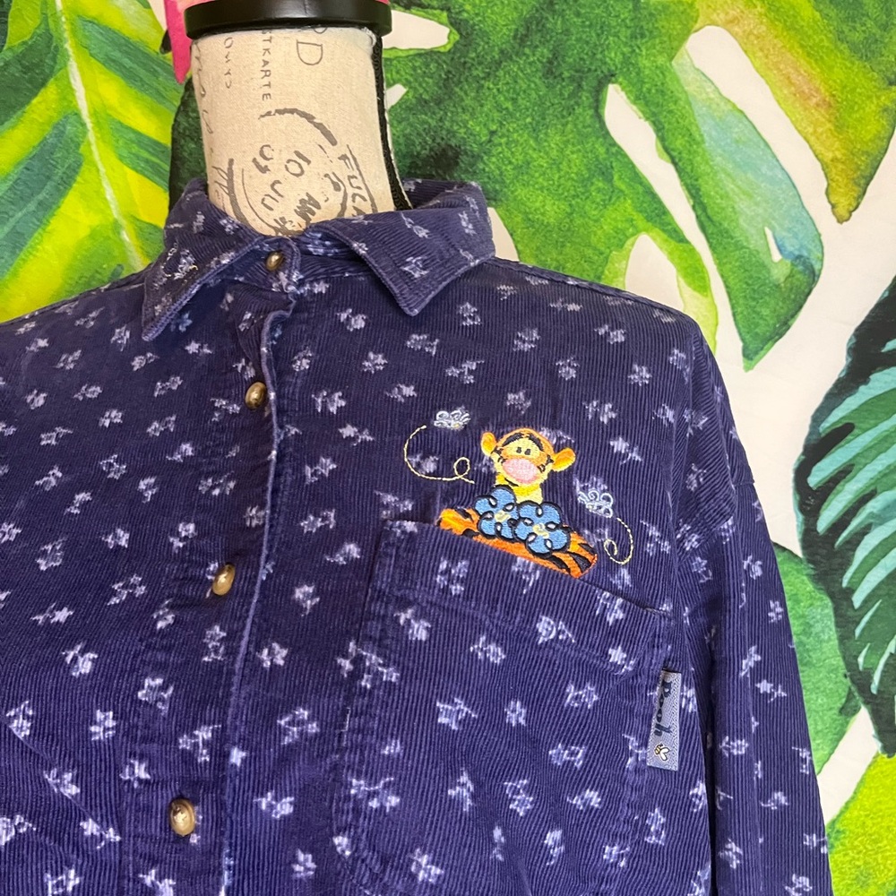 Vintage 90s L Winnie The Pooh Tigger Floral Corduroy Button Down Fall Shirt